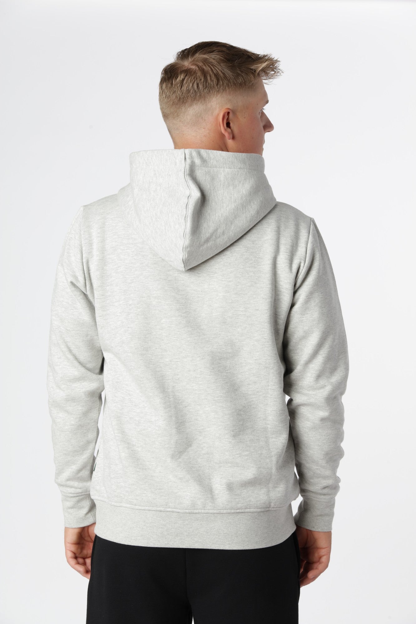 Kronstadt hoodie i farven Lt Grey Mix med afslappet pasform og skandinavisk enkelt design