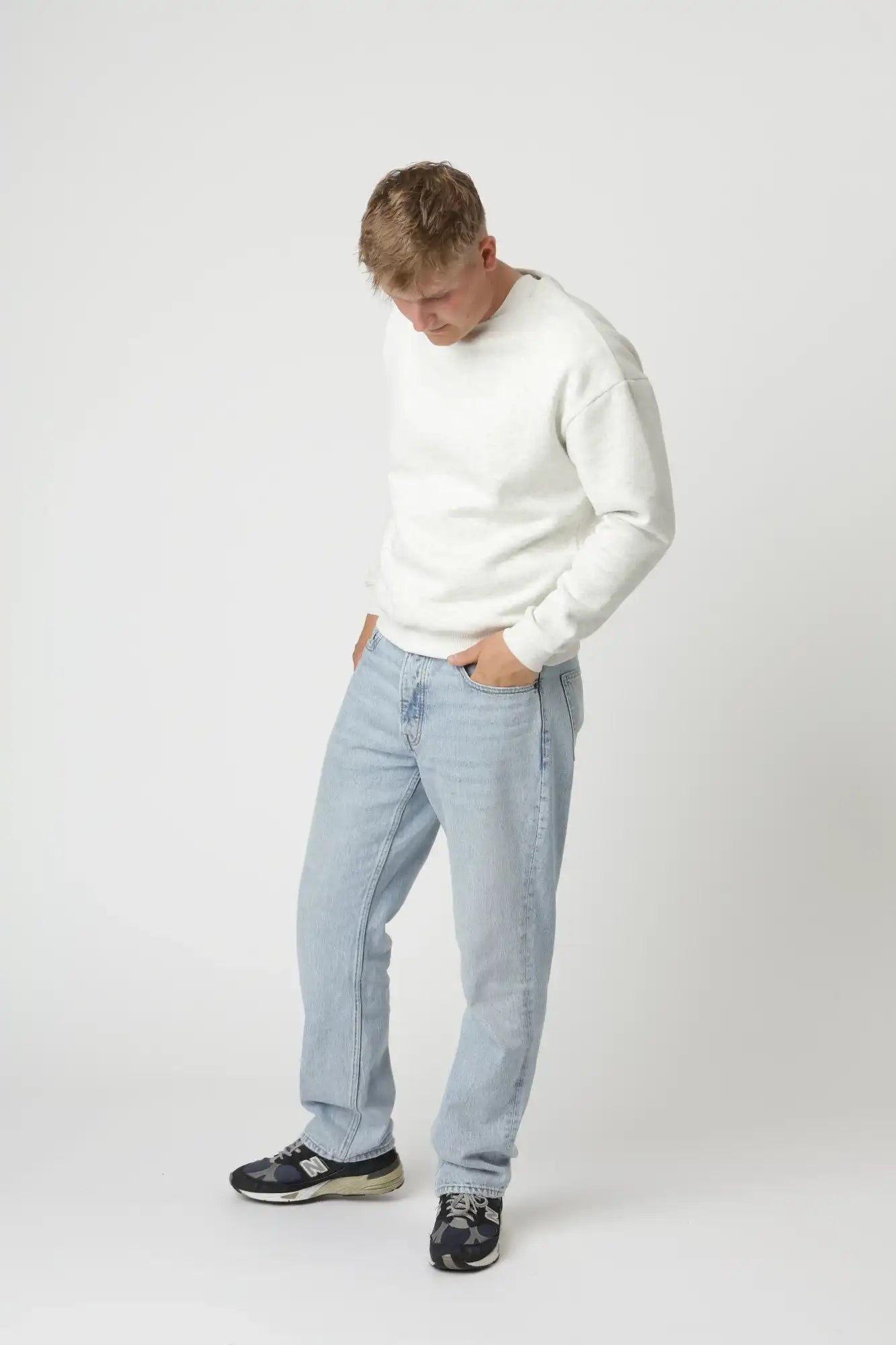 Blød og luksuriøs Premium sweatshirt i farven Grå i eksklusiv bomuld-polyester blanding