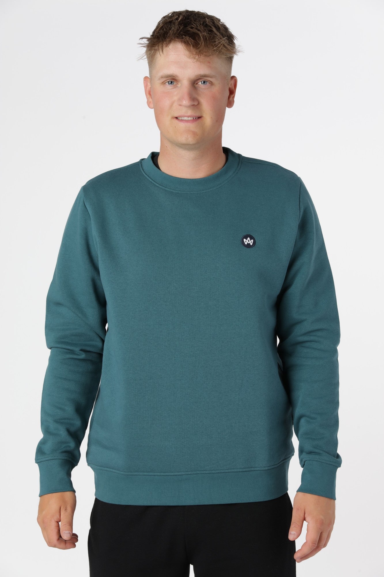 Kronstadt sweatshirt i Mediterranea med afslappet pasform og dyb blågrøn tone i stilrent design.