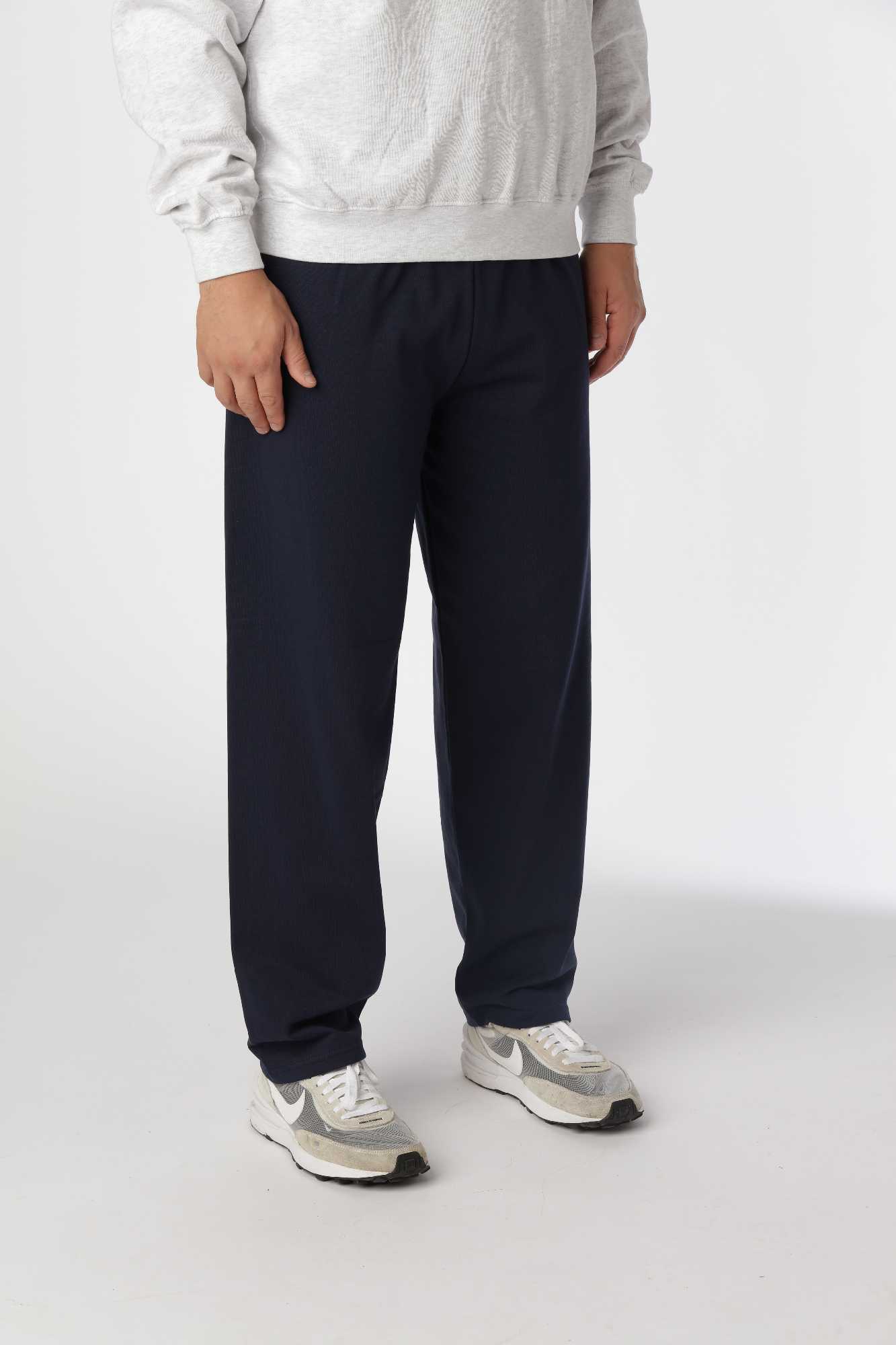 Navy straight sweatpants i blød kæmmet bomuld og slidstærk polyester